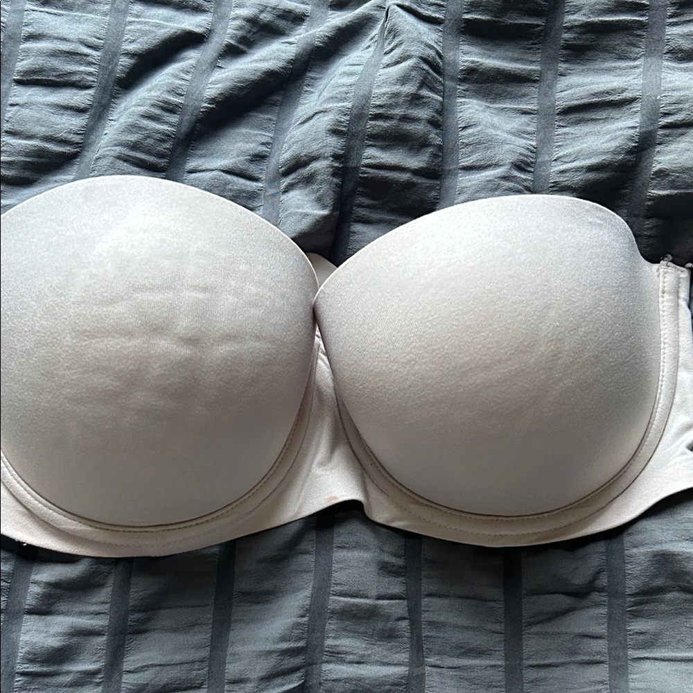 Aerie Cream Strapless Bra